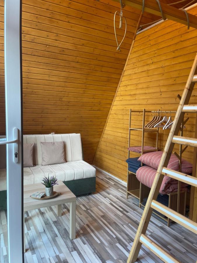 Cabane A-Frame Svinita Экстерьер фото