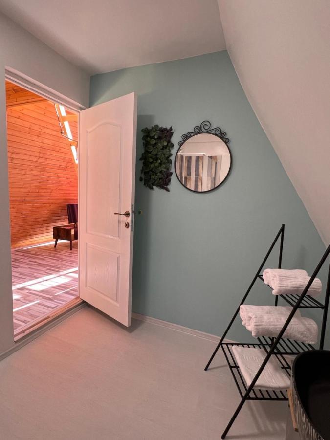 Cabane A-Frame Svinita Экстерьер фото