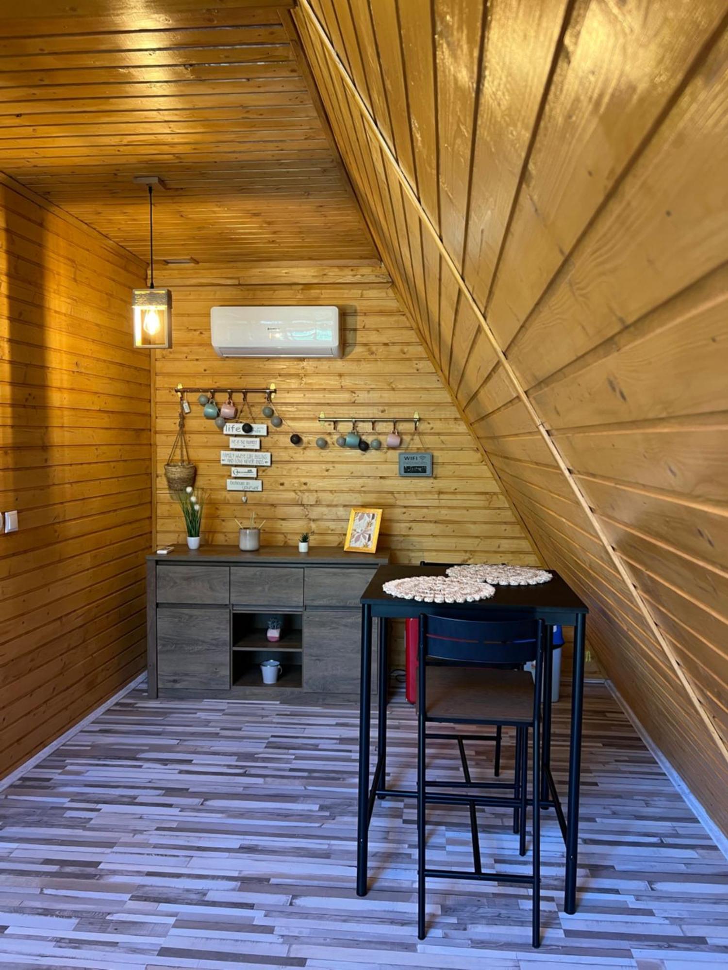 Cabane A-Frame Svinita Экстерьер фото